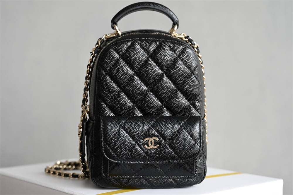 Chanel backpack 13x18x9cm 2025 new 